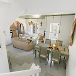 Сasa de vacaciones Pergola Paros Cycladic House By The Sea+pool