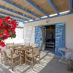 Pergola Paros Cycladic House By The Sea+pool * Naousa (Paros)