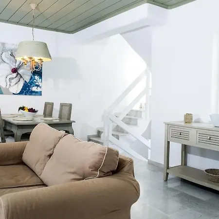 度假居 Pergola Paros Cycladic House By The Sea+pool 纳乌萨