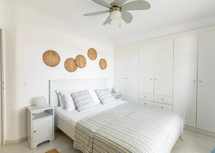 Pergola Paros Cycladic House By The Sea+pool Casa de Férias *