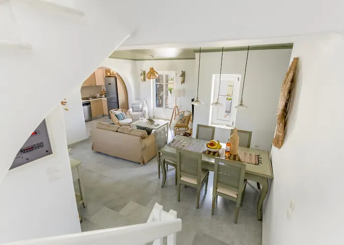 Casa de Férias Pergola Paros Cycladic House By The Sea+pool